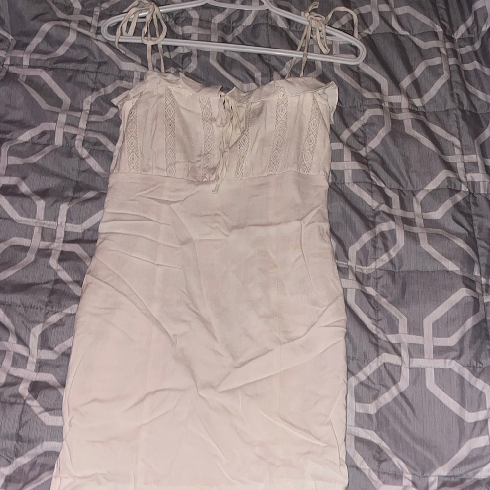 Forever 21 dress color white size Small